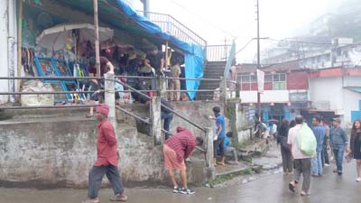 KABA Youth Department along with volunteers from various churches around Mokokchung giving a new look to the town on September 9.
