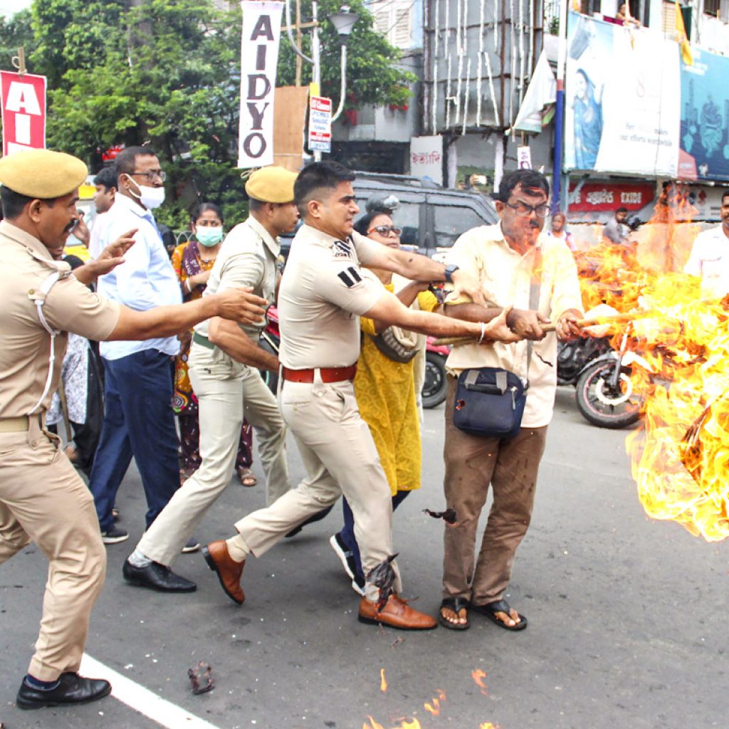 Protest against the Agnipath scheme in Kolkata