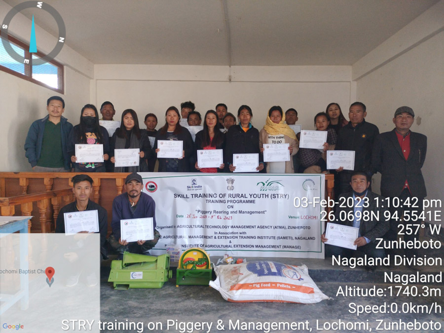 ATMA conducts training on pig farming