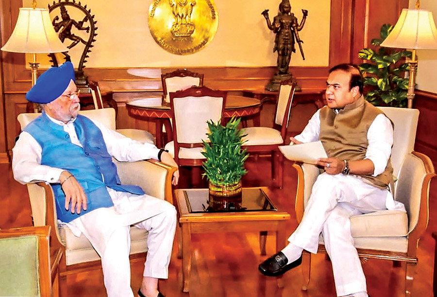 Hardeep Singh Puri with Himanta Biswa Sarma
