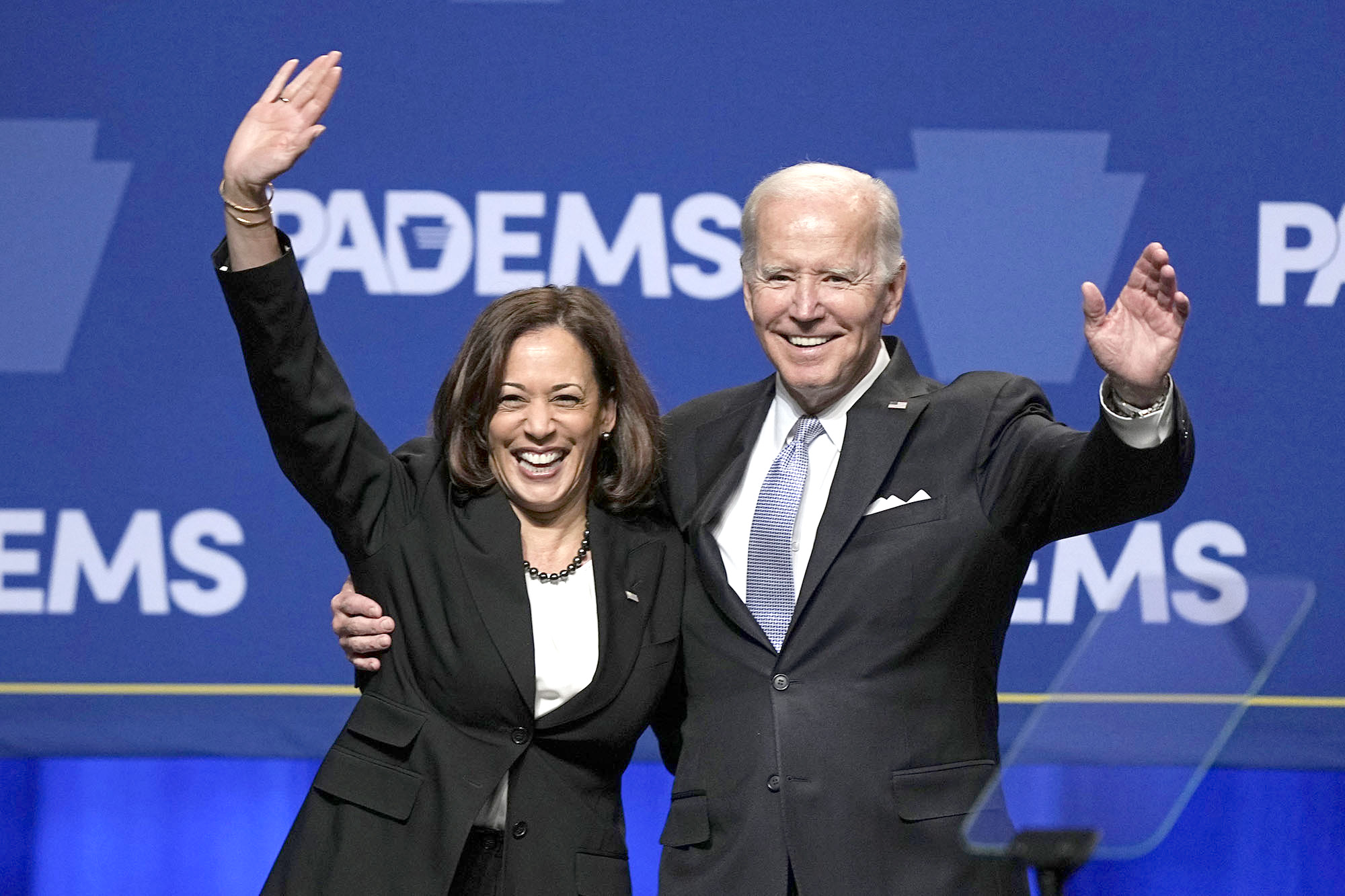 Biden announces 2024 re-election bid, with Harris as running mate