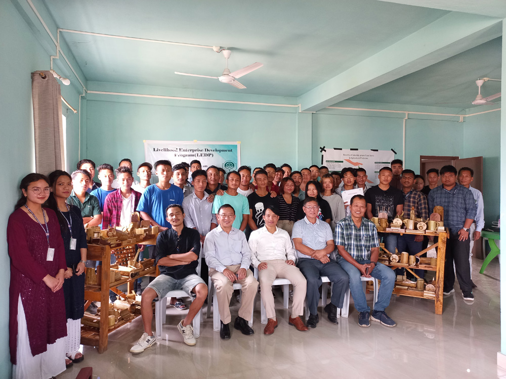Pro Rural conducts intensive training on bamboo craft