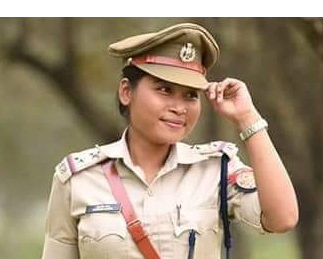 Assam Police officer Junmoni Rabha.(photo:Twitter)