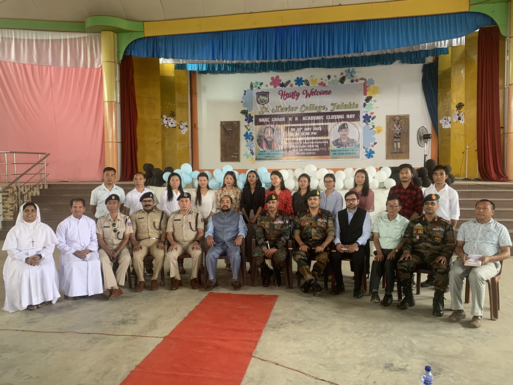 Patton lauds achievements of St. Xavier College