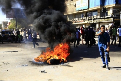 Sudanese army calls on retired soldiers to get arms for self-defence