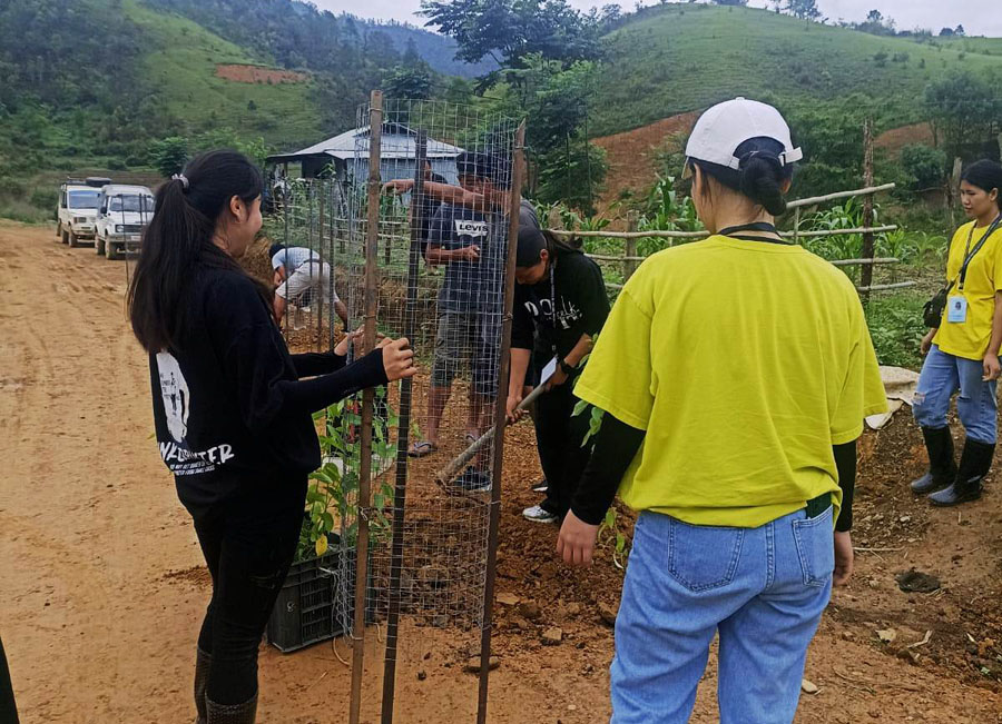 Poumai students in Shillong adopt cherry saplings at Naamai Zho (4)