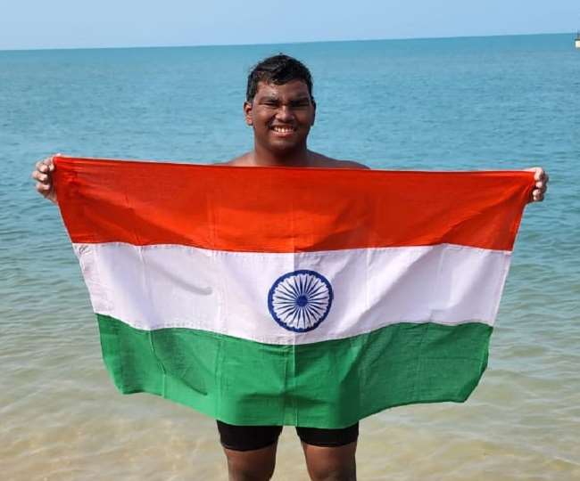 Anshuman Jhingran becomes youngest swimmer to cross North channel