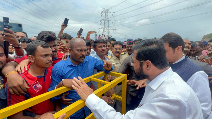 Maharashtra bus tragedy