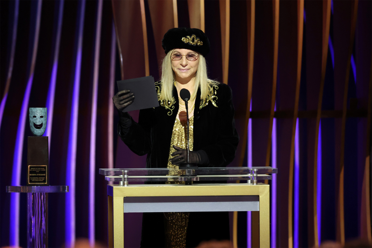 It's 'Oppenheimer' night out at SAG Awards; 'Bear', 'Succession' win too