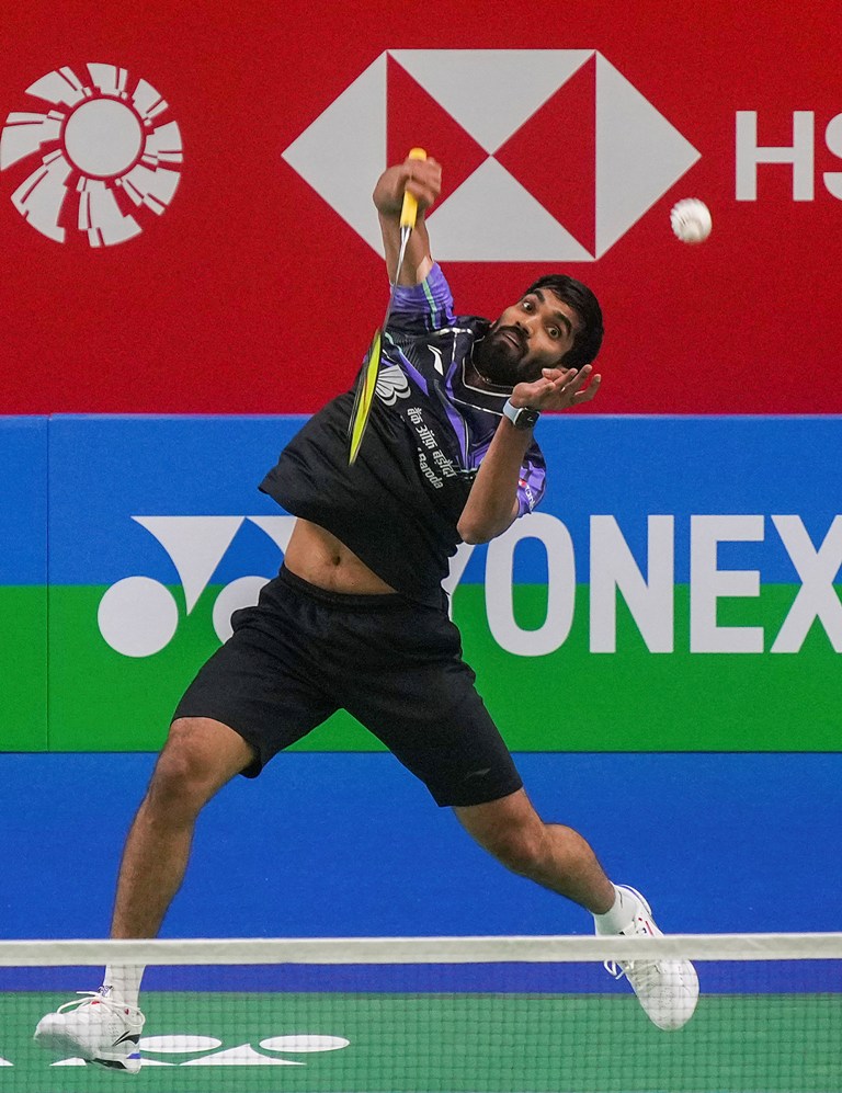 Kidambi Srikanth stuns Chou Tien Chen, HS Prannoy loses in French Open opener