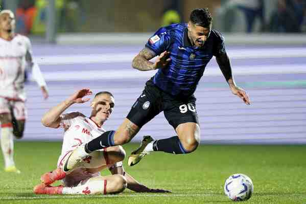 Atalanta beats 10-man Fiorentina 4-1 to reach Italian Cup final vs. Juventus