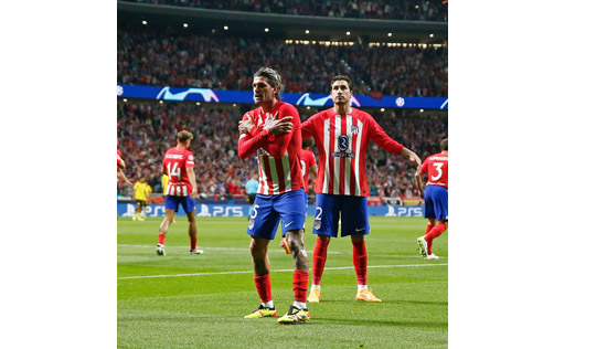 Atletico and Borussia Dortmund leave everything to be decided in return leg