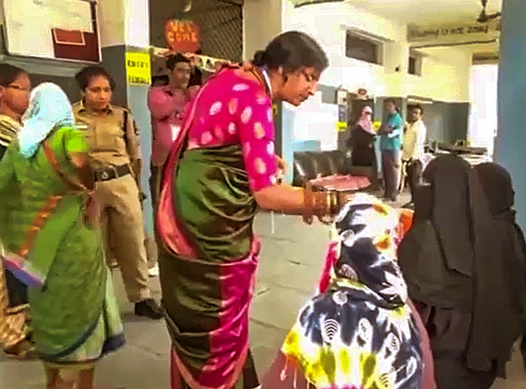 BJP candidate Madhavi Latha booked for asking Muslim women to show face to check identity