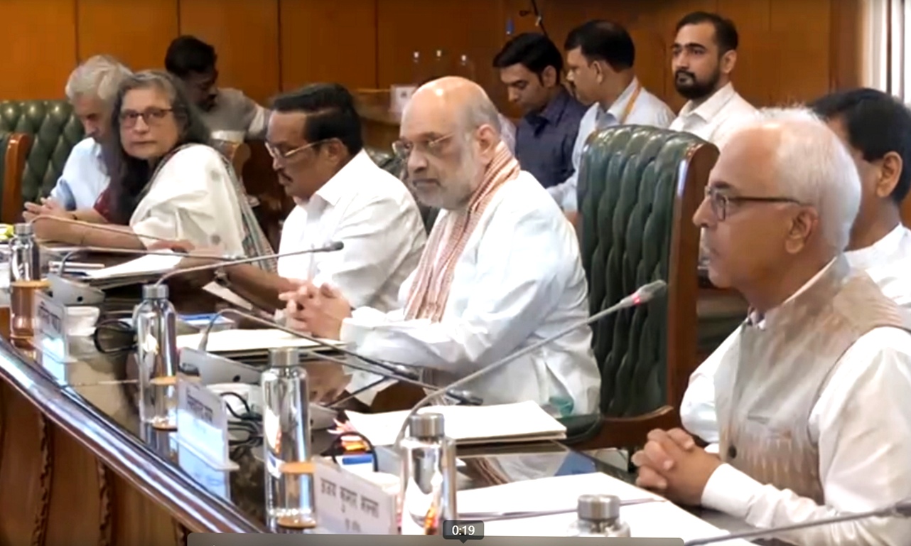 Home Minister Shah reviews flood preparedness