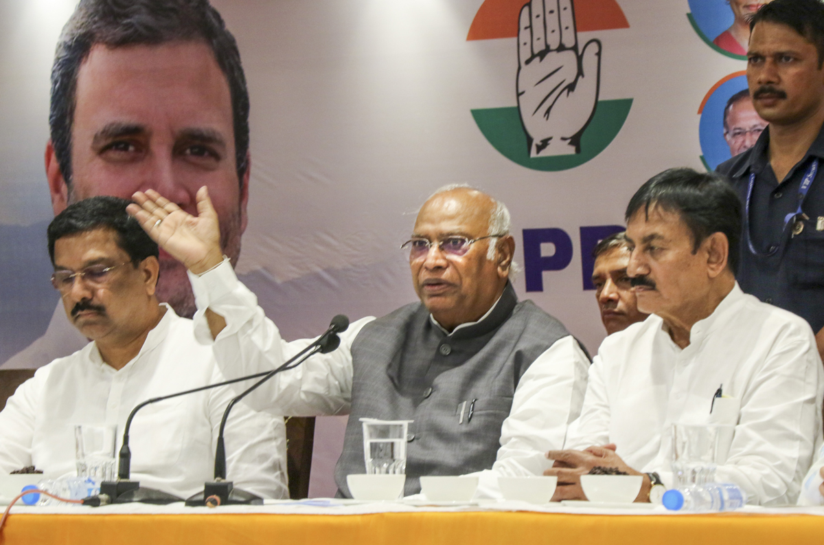 Congress to launch agitation against RSS-BJP over derogatory remarks against Rahul, says Kharge
