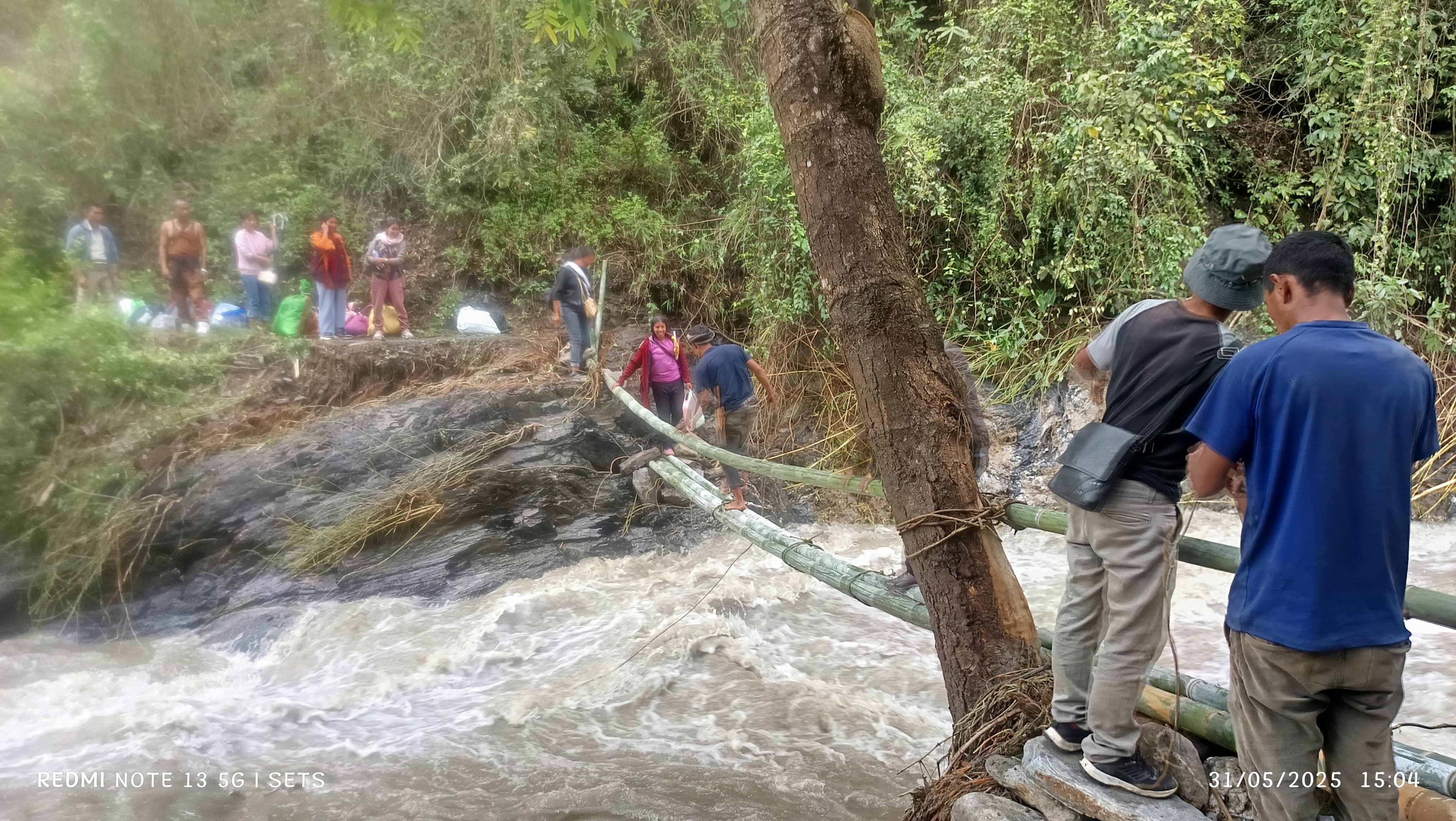 Landslides sever road links in Kiphire