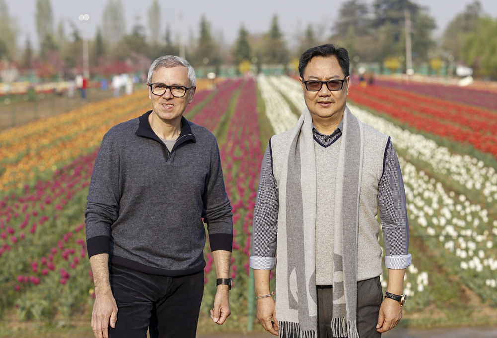'Chance meeting' between CM Omar, Kiren Rijiju leads to political storm in J-K
