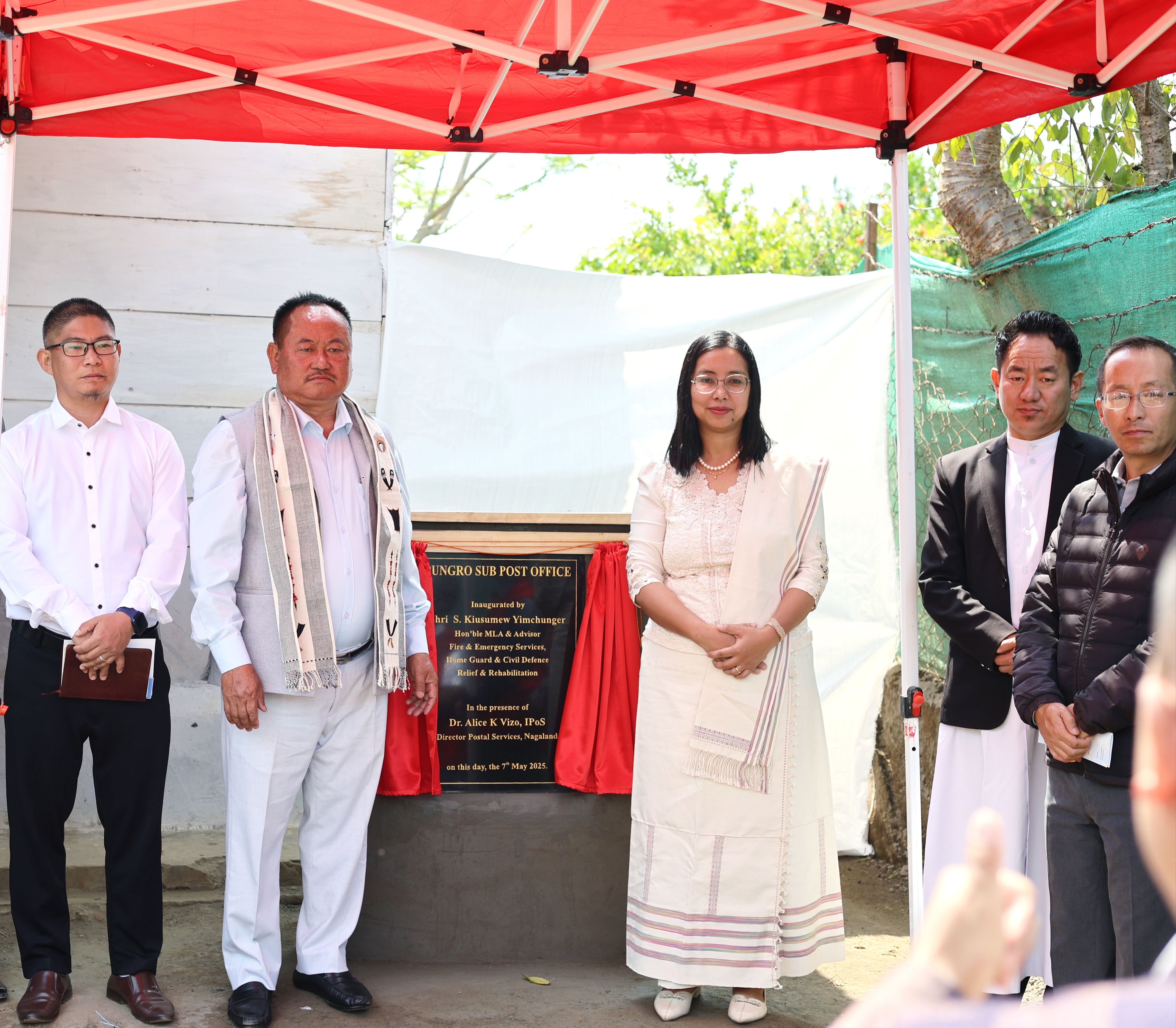 Advisor kiusumew inagurates sub-post offoce in Pungro