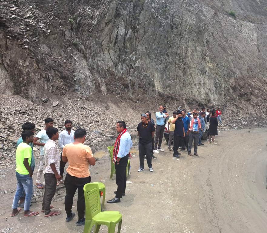 Chakhesang Students' Union intensifies agitation against NHIDCL, seizes vehicles