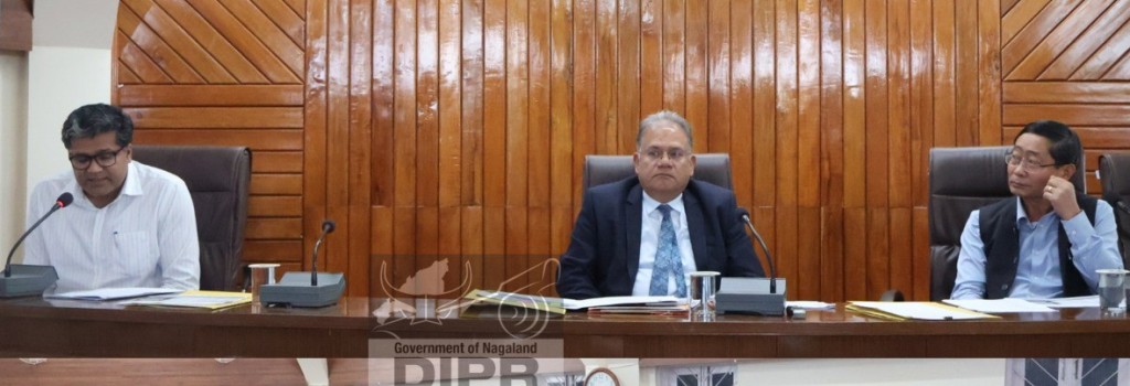 Chief secretary urges strict monitoring of office attendance