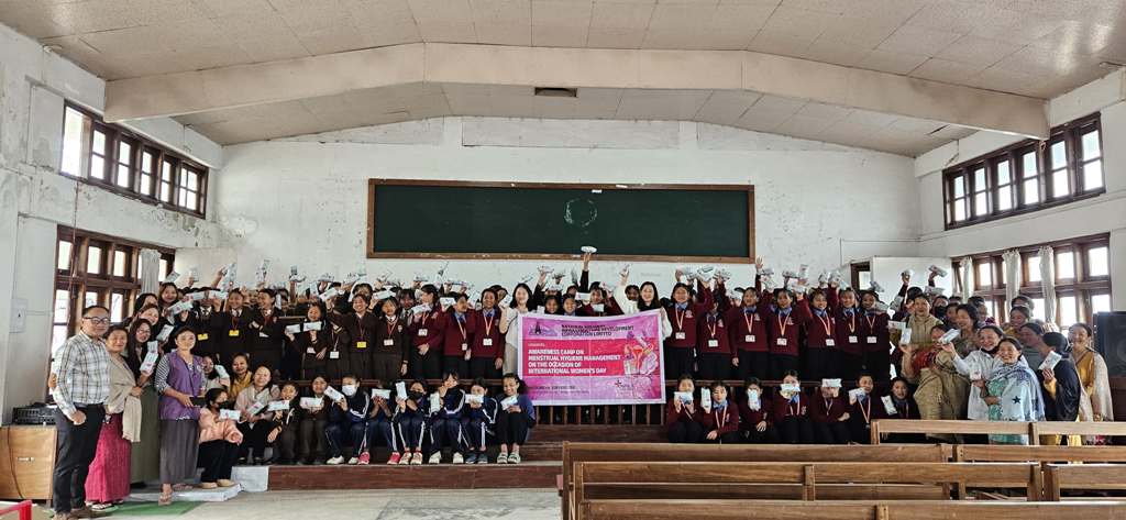 Reusable sanitary pads distributed in Khuzama