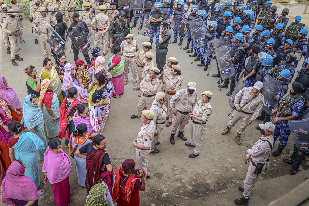 Meitei civil society group meets MHA representatives, discusses Manipur issues