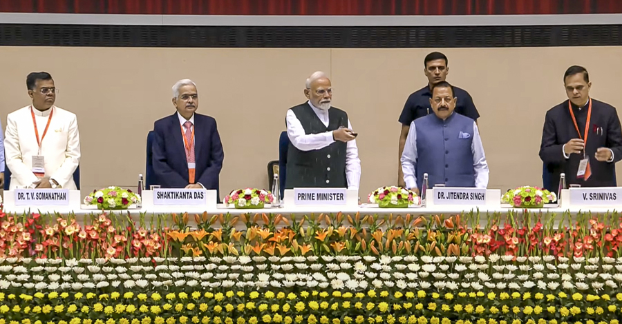 Bureaucracy can't operate on outdated frameworks; government working on policies to shape next 1,000 years: PM Modi