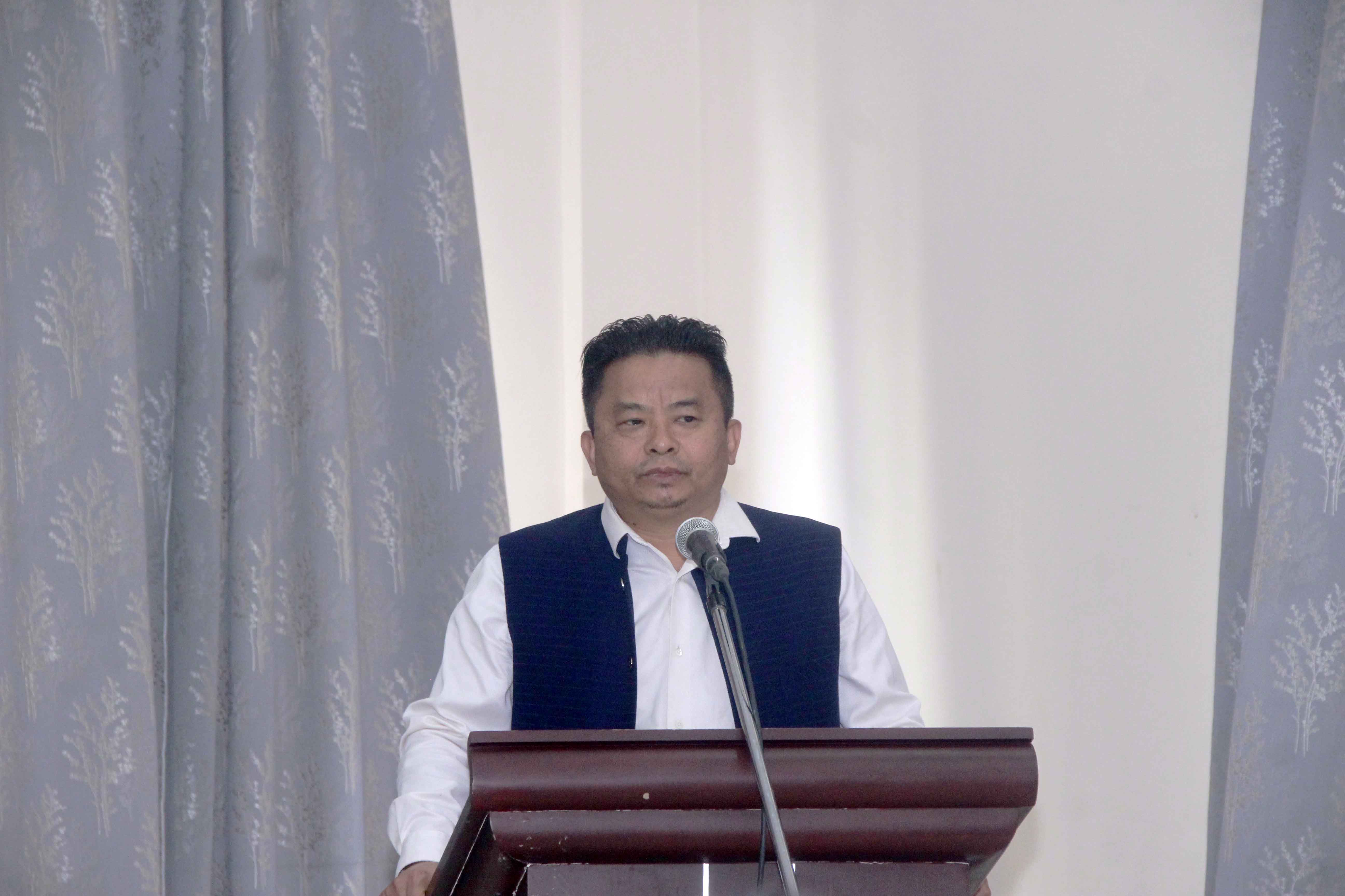 Mokokchung bids farewell to DC Phoji, welcomes Verma